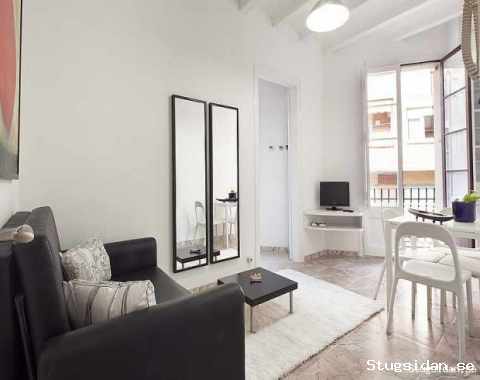 Lägenhet nära Plaza Espanya (BHM1-012)