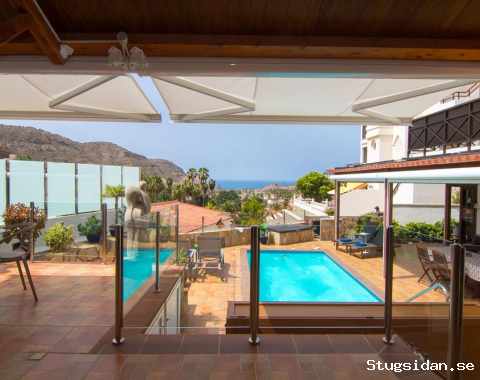 Fantastic view, pool & garden with high standard.