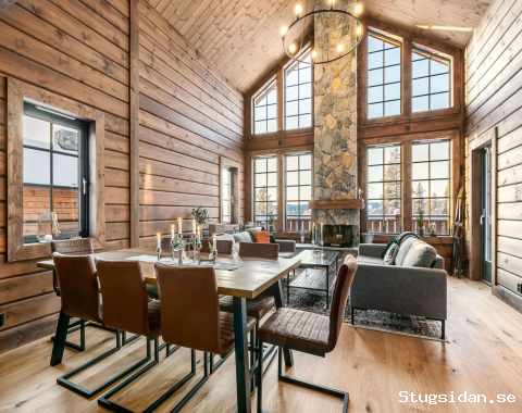 FANTASTIC LODGE by the Golf Course - Only 10 minutes from Ski resort Idre Fjäll