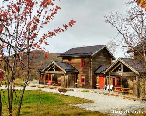 Mysiga Stugor Renen & Björnen mitt i Tänndalen
