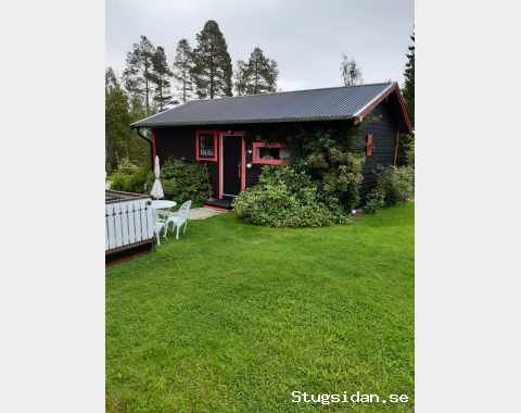 Mysig året runt stuga