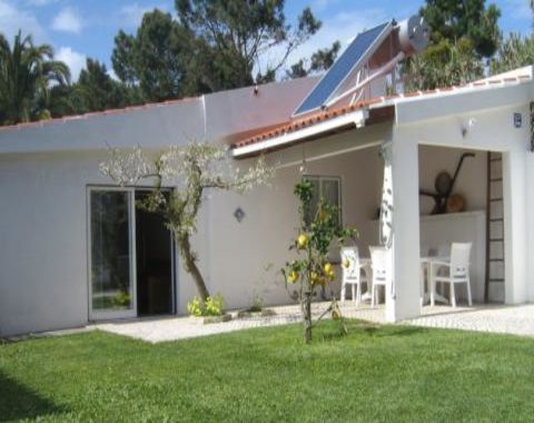 Stuga för 6 personer 300m från stranden