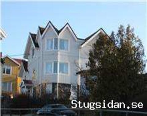 Lgh i en större villa med egen ingång