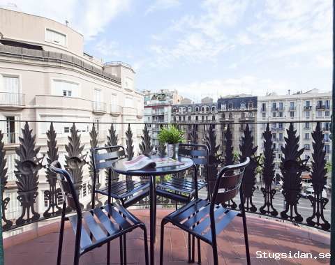 Nyrenoverad lägenhet i Barcelona