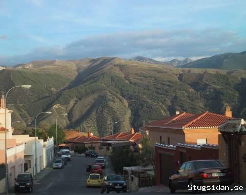 En 2:a i parhus  Granada nära Sierra Nevada.