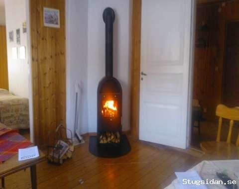 Altes haus nähe die berge