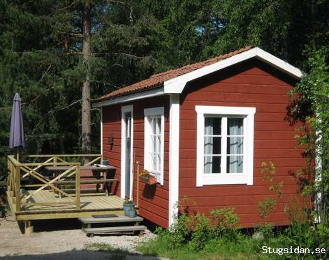 ÖVERNATTNINGSSTUGOR 6 bäddar