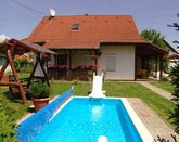 Holidayhome with pool amd kid's pool in Siofok