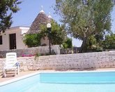 TRULLI HOLIDAY VILLA WITH POOL