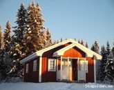 Gårdstuga i snösäkra Åkersjön, Jämtland